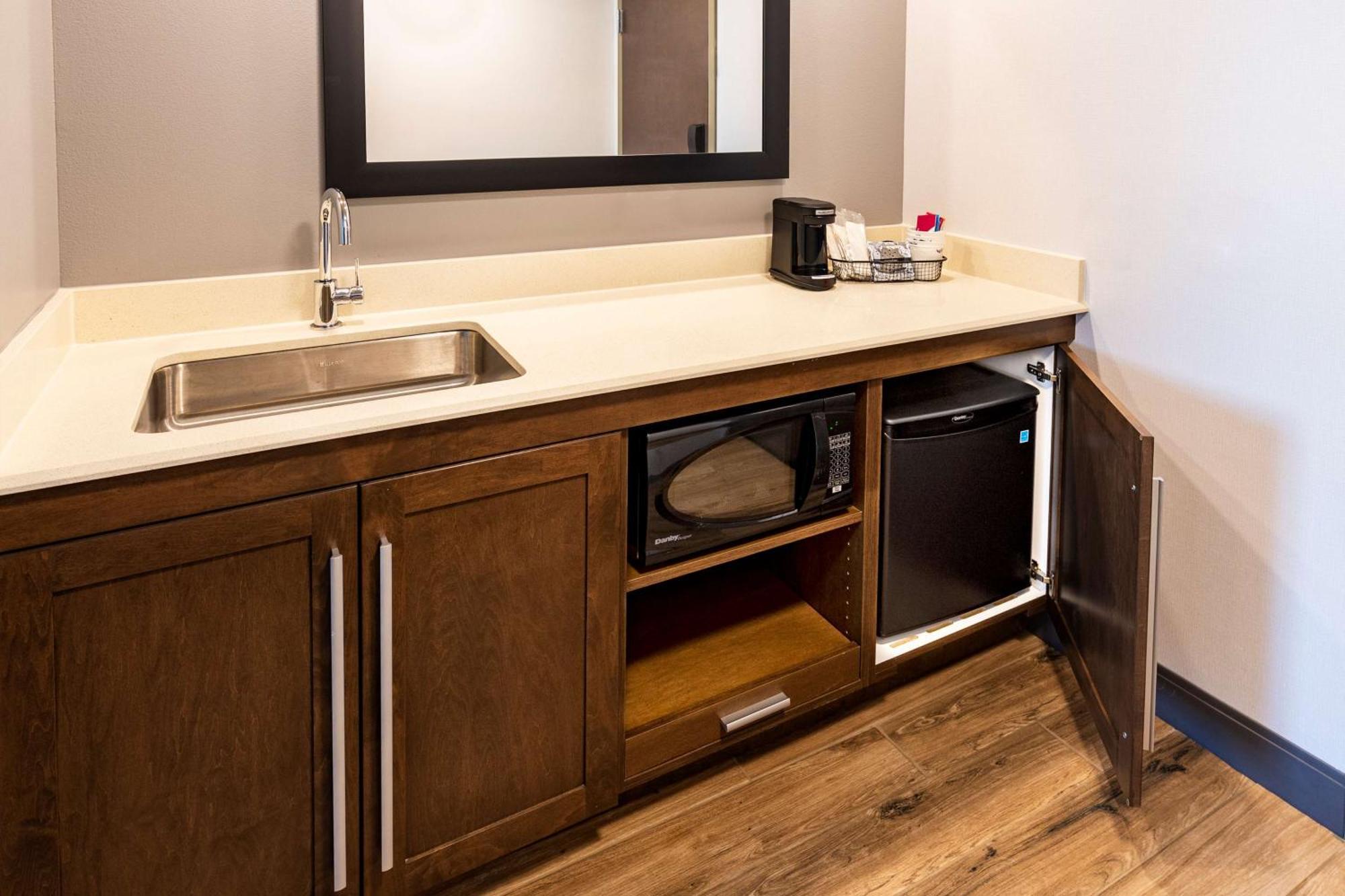 Hampton Inn & Suites Keller Town Center Eksteriør billede